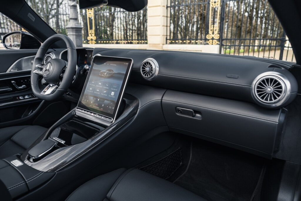 Mercedes-AMG SL 63 Interior 2