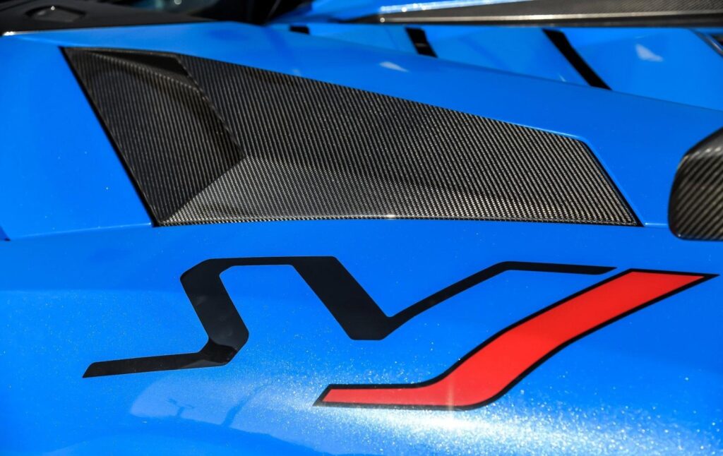 imgi_26_Used-2021-Lamborghini-Aventador-SVJ-1681474636