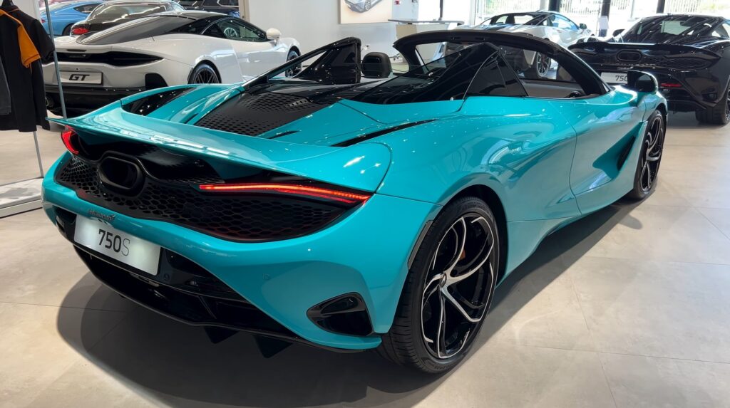 McLaren 750S Tokyo Cyan Rear