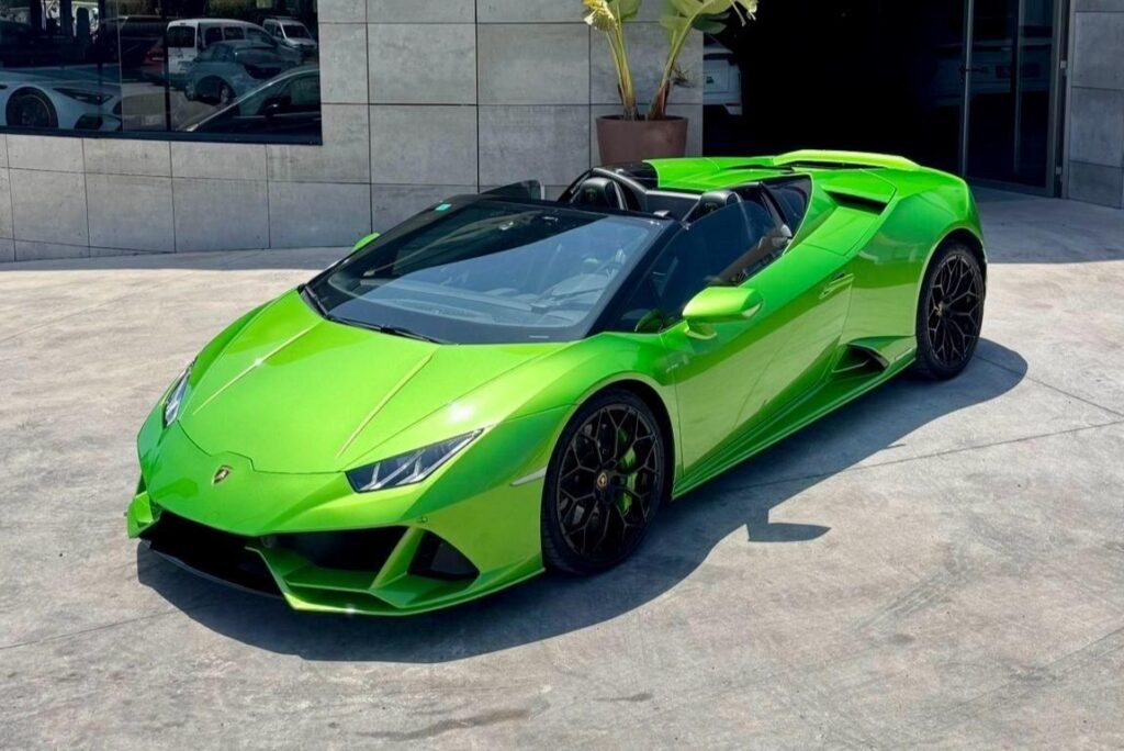 imgi_57_Lamborghini-Huracan-EVO-Spyder-Green-Front-4 (1)